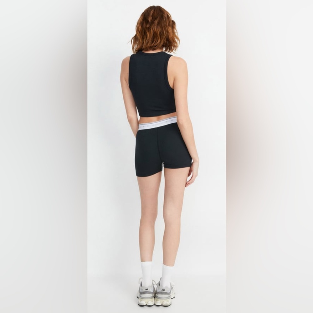 BNWOT Alice + Olivia Big Feelings Stacey Pj Set Black, Medium $138, SOLD OUT! - Picture 2 of 4